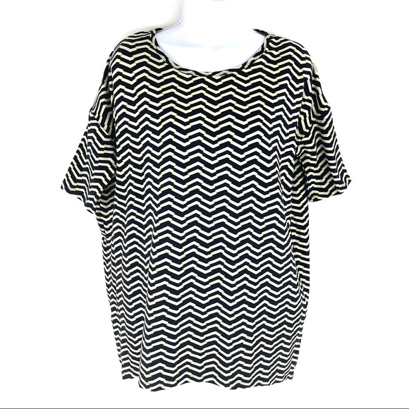 LuLaRoe Tops - LuLaRoe Women’s Black White Yellow Top XS